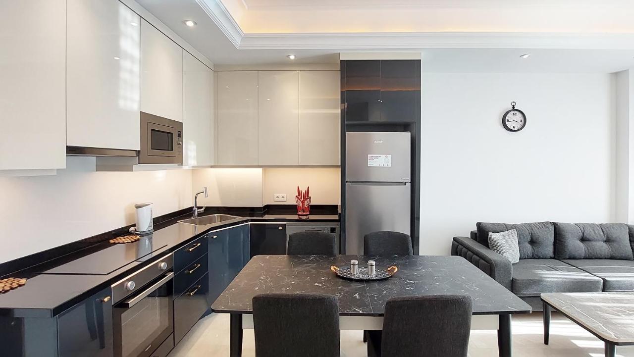 Daire Yekta Trade Center Alanya